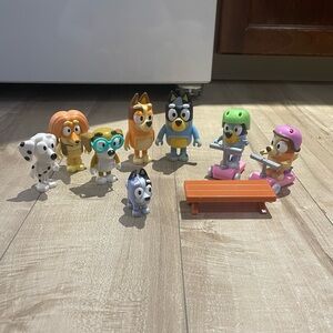 Bluey Figurines (Scooter Set, mom and dad, + other characters)